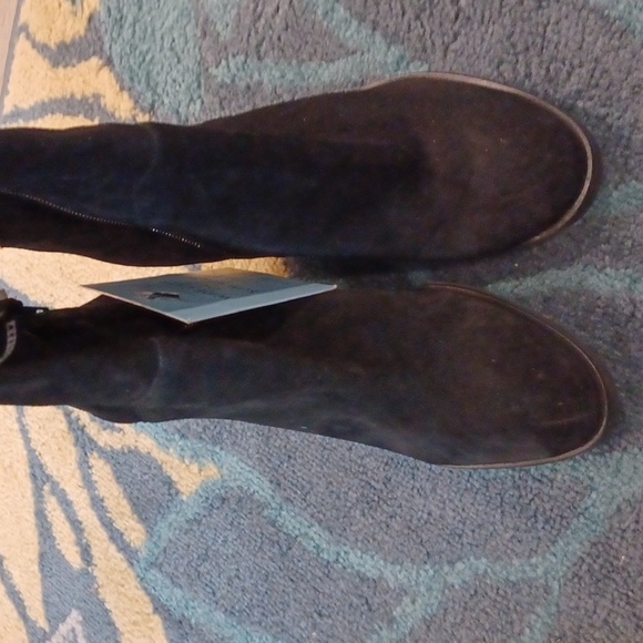 NEW Antonio Melani's Maesyn Black Oiled Tall Leather Boots SZ 6.5 - Picture 8 of 10